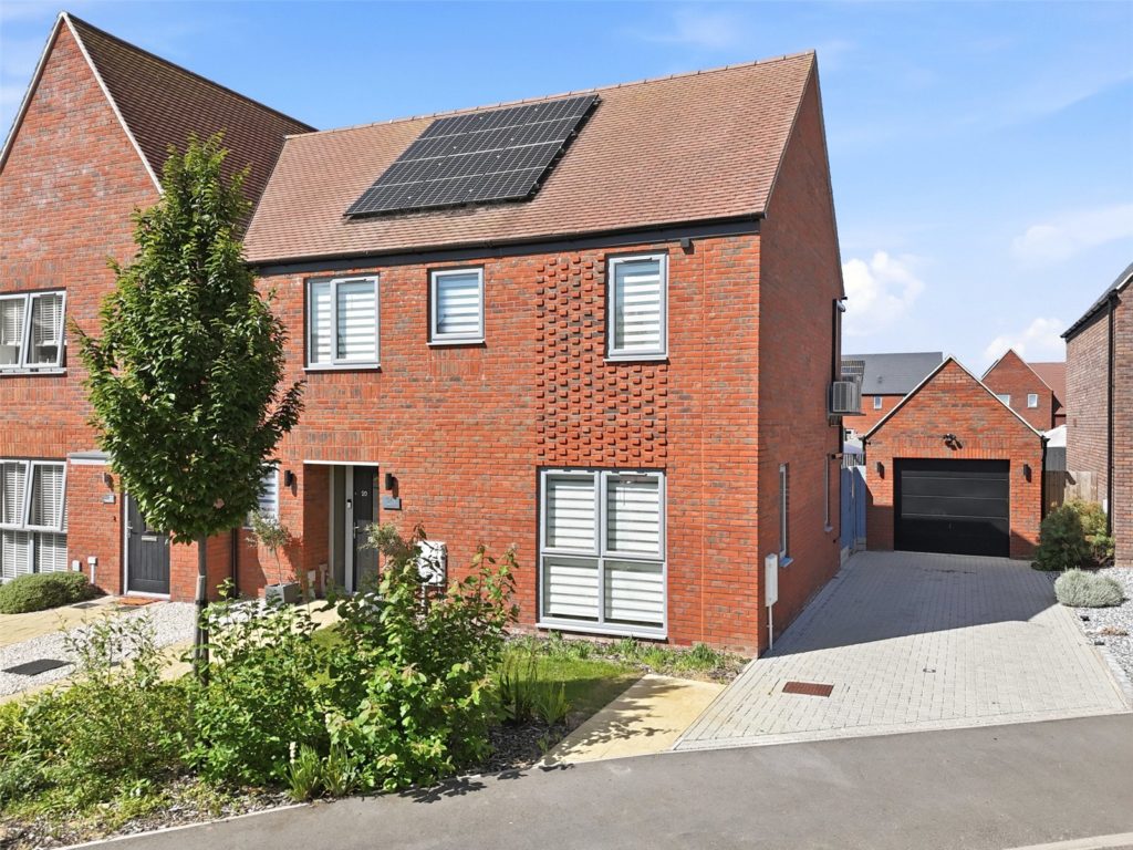 Turbot Drive, Abbey Meadows, Great Wakering, Essex, SS3 0GF