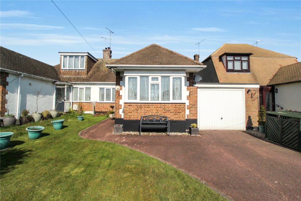 Park View Drive, Leigh-on-Sea, Essex, SS9 4TU