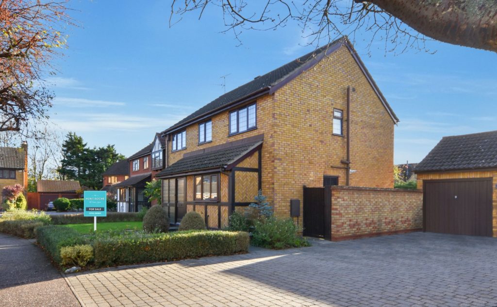 Swallowcliffe, Bournes Green Catchment, Shoeburyness, Essex, SS3 8BL