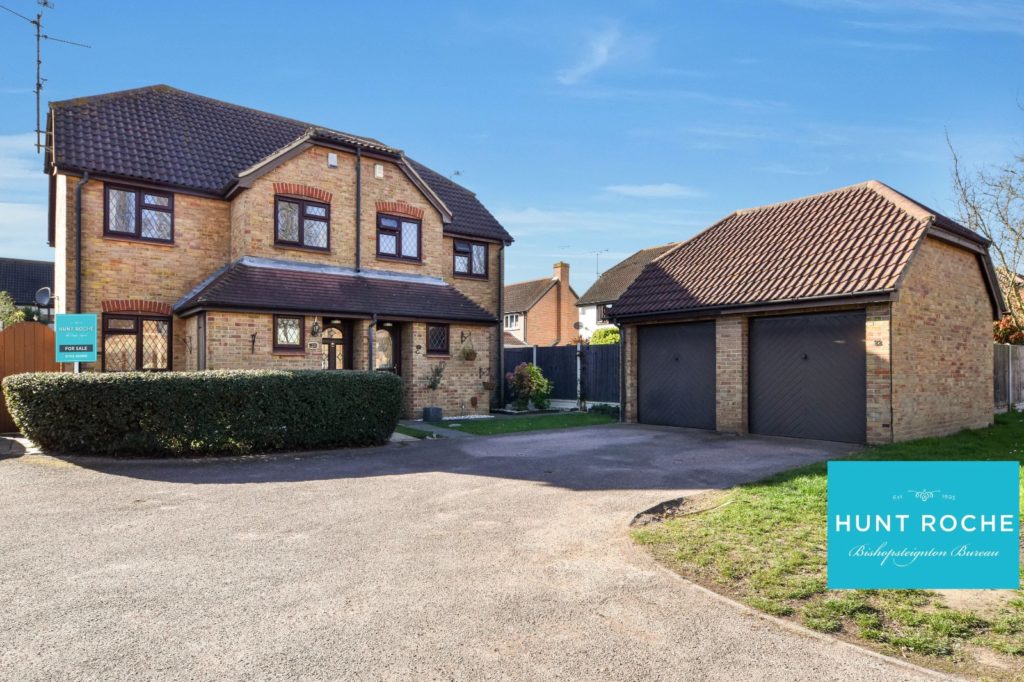 Shillingstone, * Bournes Green Catchment *, Shoeburyness, Essex, SS3 8BY