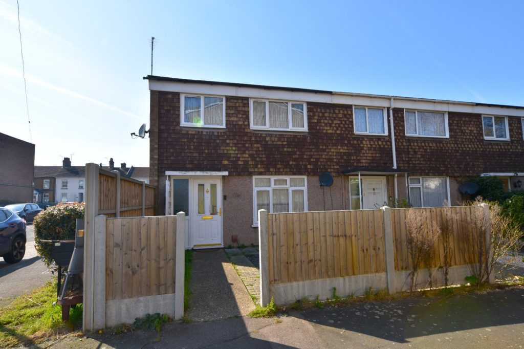 Chelmer Way, Shoeburyness, Essex, SS3 9EB