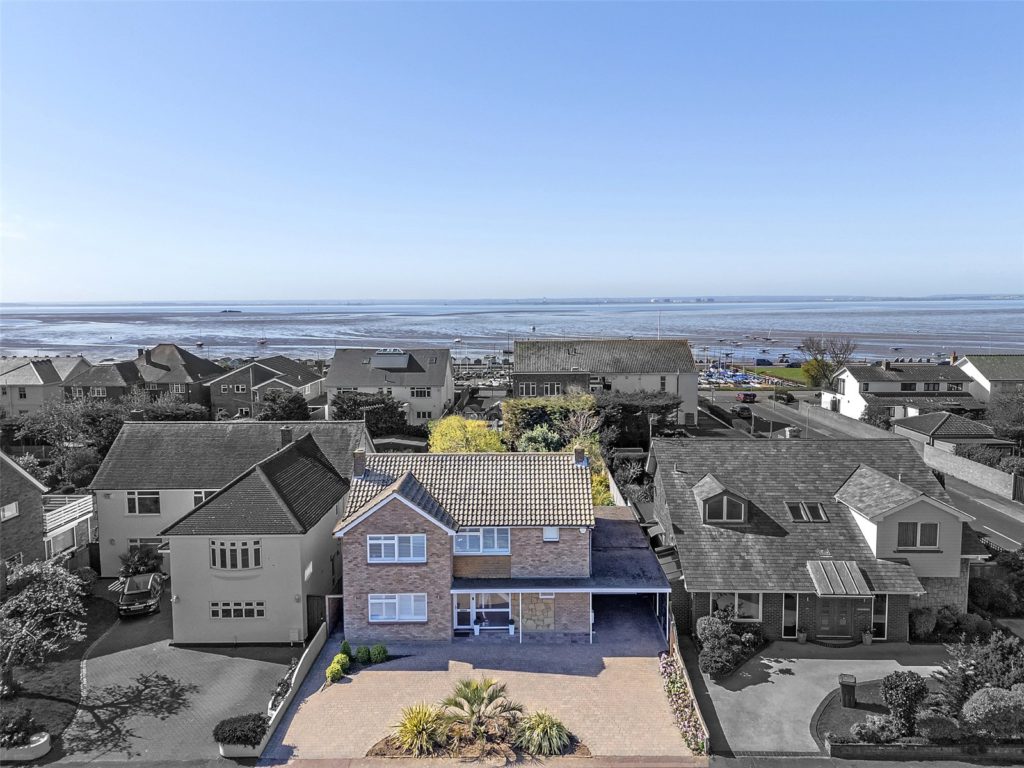 Burges Road, Thorpe Bay, Essex, SS1 3JP