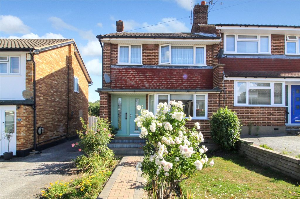 Gleneagles Road, Leigh-on-Sea, Essex, SS9 4QA