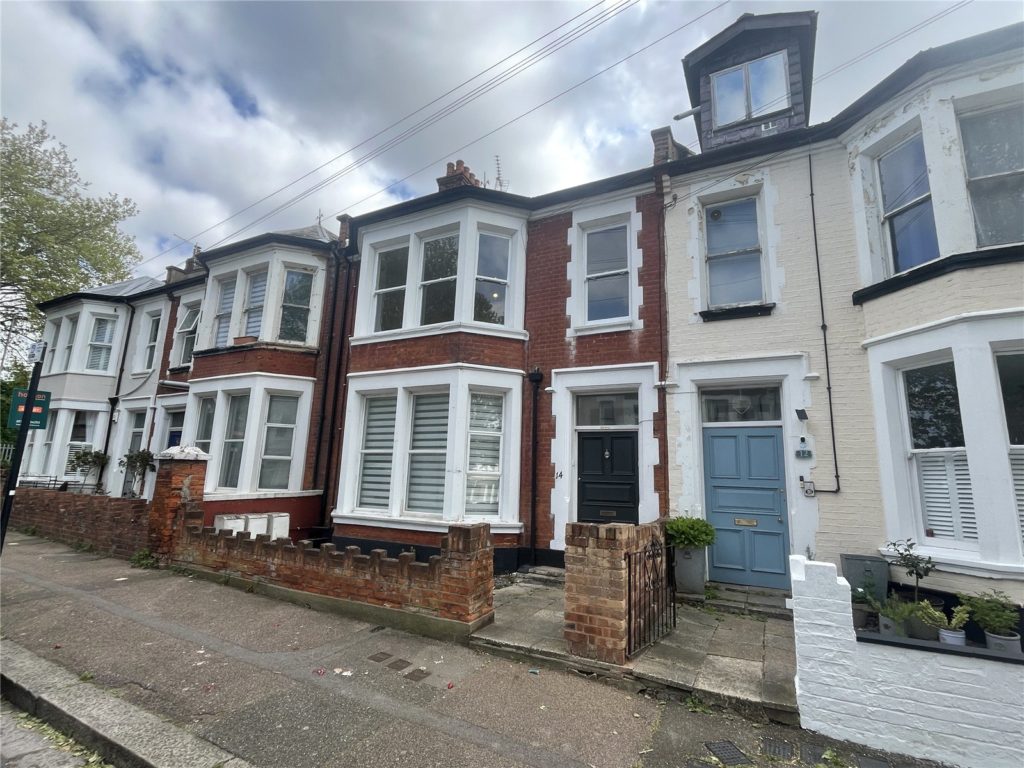 Marine Avenue, Westcliff-on-Sea, Essex, SS0 7PS