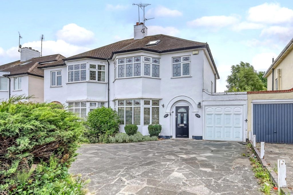 Woodgrange Drive, Thorpe Bay, Essex, SS1 3DR