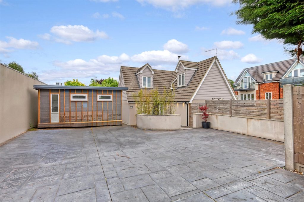 Malyon Court Close, Benfleet, Essex, SS7 1TX