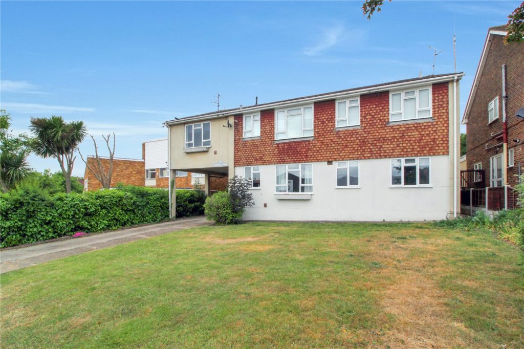 Bellhouse Road, Leigh-on-Sea, Essex, SS9 5NQ