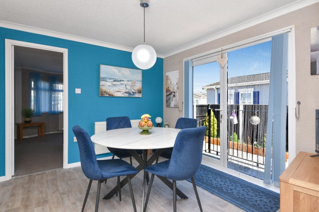 East Beach Park, Semi Retirement Living – Tingdene Park Home, Shoeburyness, Essex, SS3 9SG