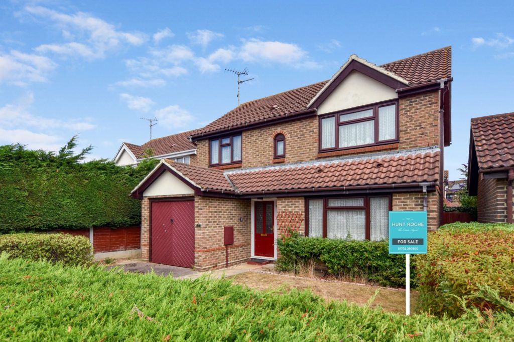 Barrington Close, North Shoebury, Shoeburyness, Essex, SS3 8BJ