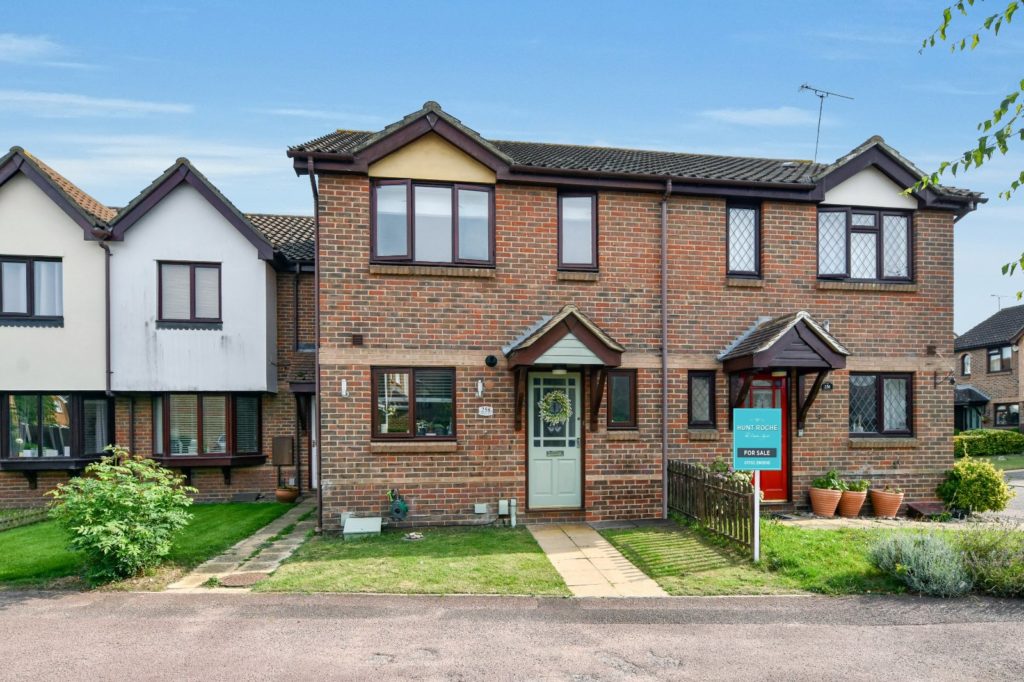 Frobisher Way, North Shoebury, Shoeburyness, Essex, SS3 8XD