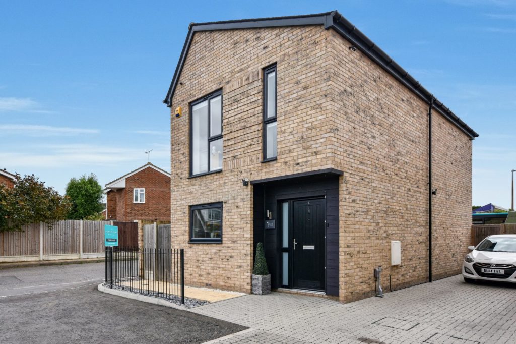 Friars Mews, (off Centurion Way), Shoeburyness, Essex, SS3 9FU