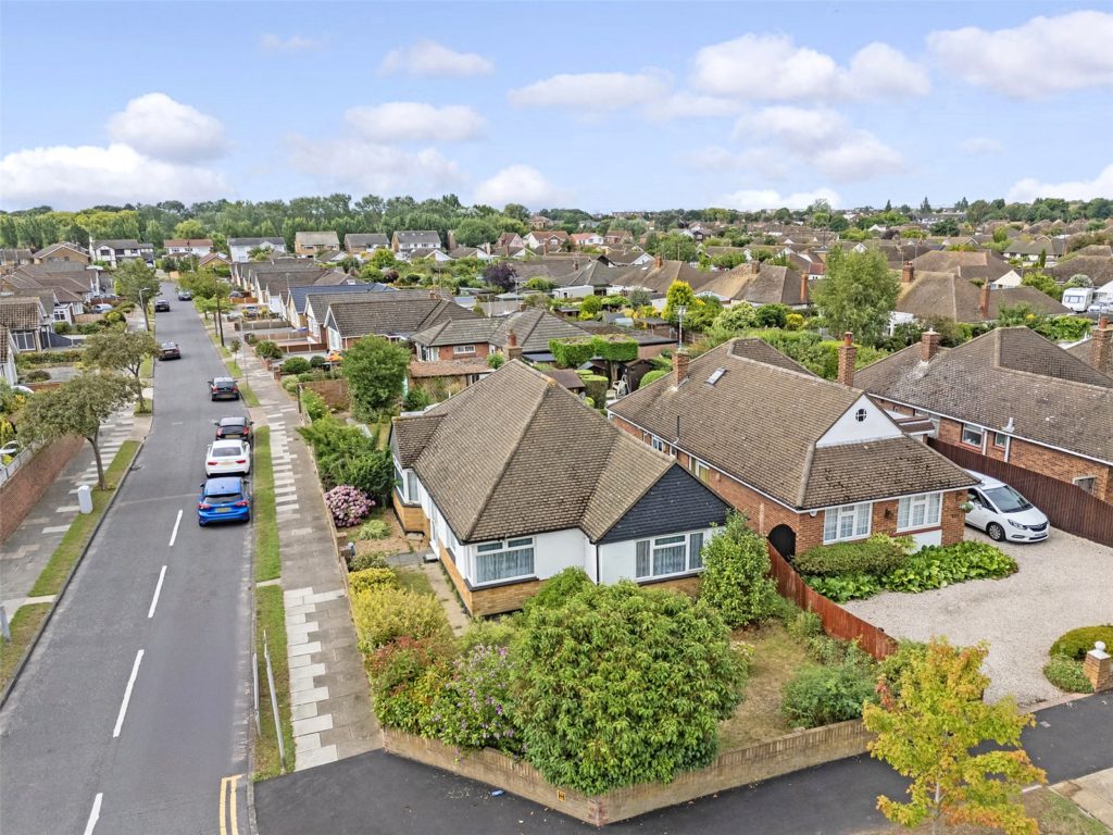 Woodgrange Drive, Thorpe Bay, Essex, SS1 3ED