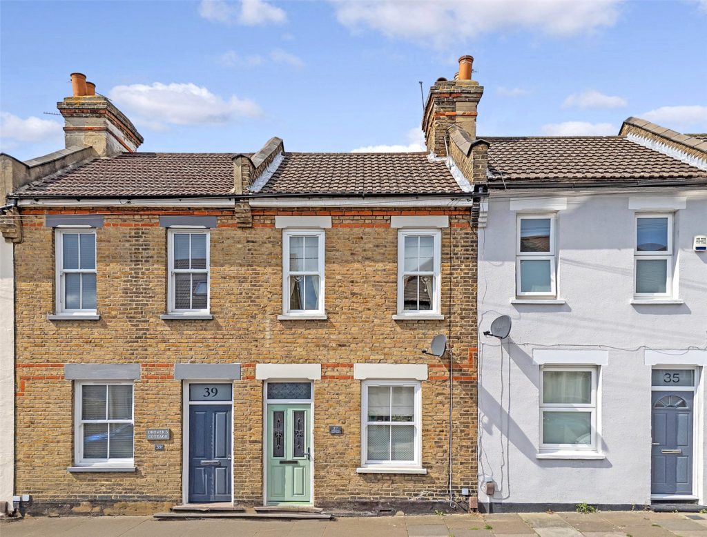 Oakleigh Avenue, Southend-on-Sea, Essex, SS1 2QR