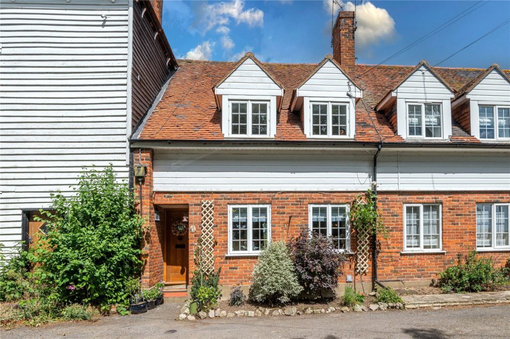 Punch Bowl Cottages, Paglesham Church End, Essex, SS4 2DH