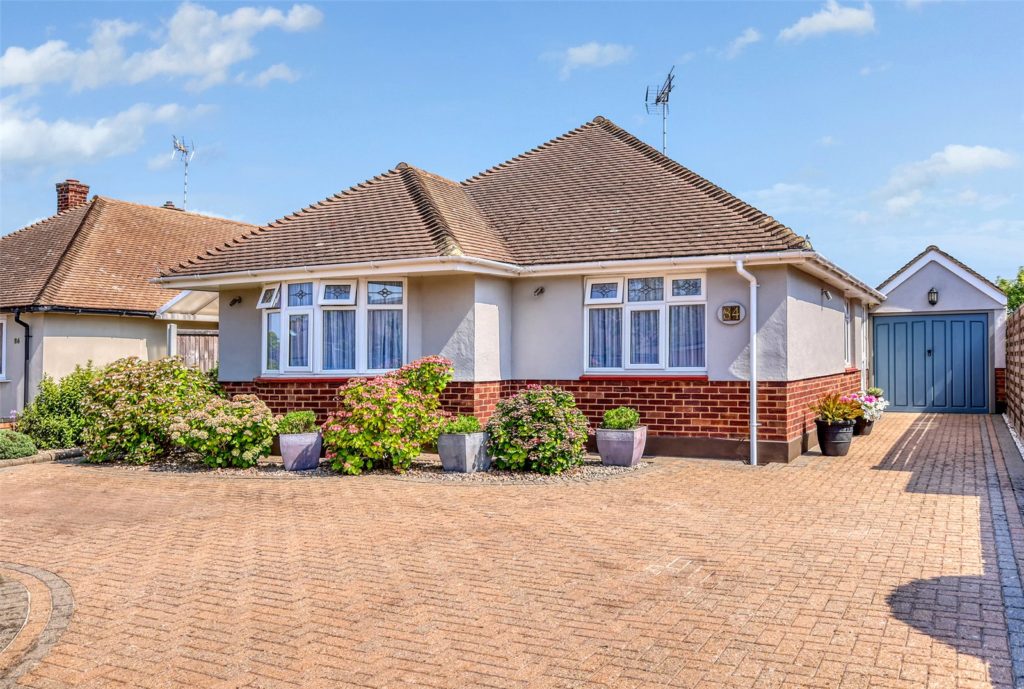 St. Augustines Avenue, Thorpe Bay, Essex, SS1 3JQ