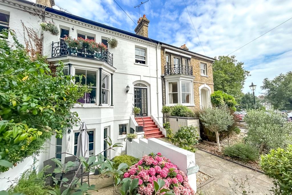 Runwell Terrace, Clifftown Conservation Area, Soutehend-On-Sea, Essex, SS1 1HA
