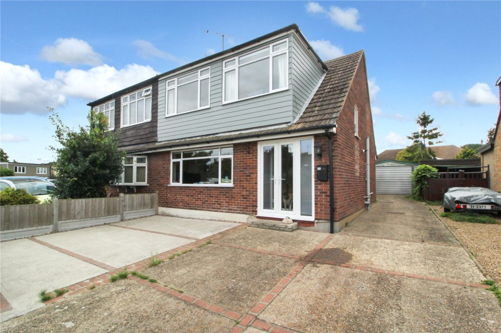 Larchwood Close, Leigh-on-Sea, Essex, SS9 4SH
