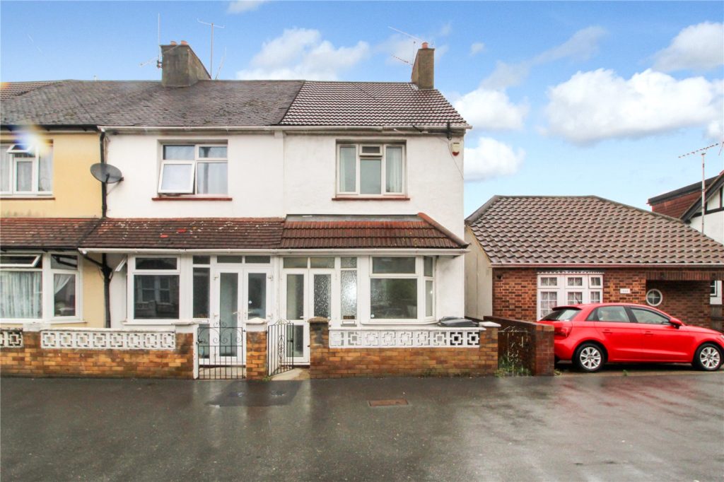 Fairfax Drive, Westcliff-on-Sea, Essex, SS0 9BQ
