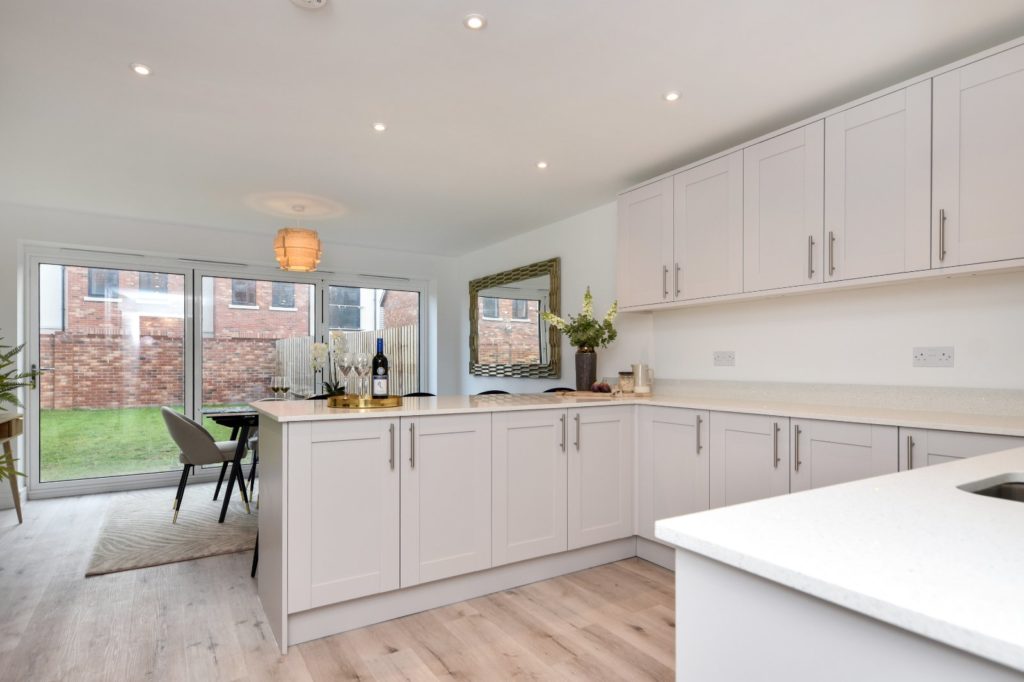 Windermere Avenue, Hullbridge, Hockley, Essex, SS5 6JT