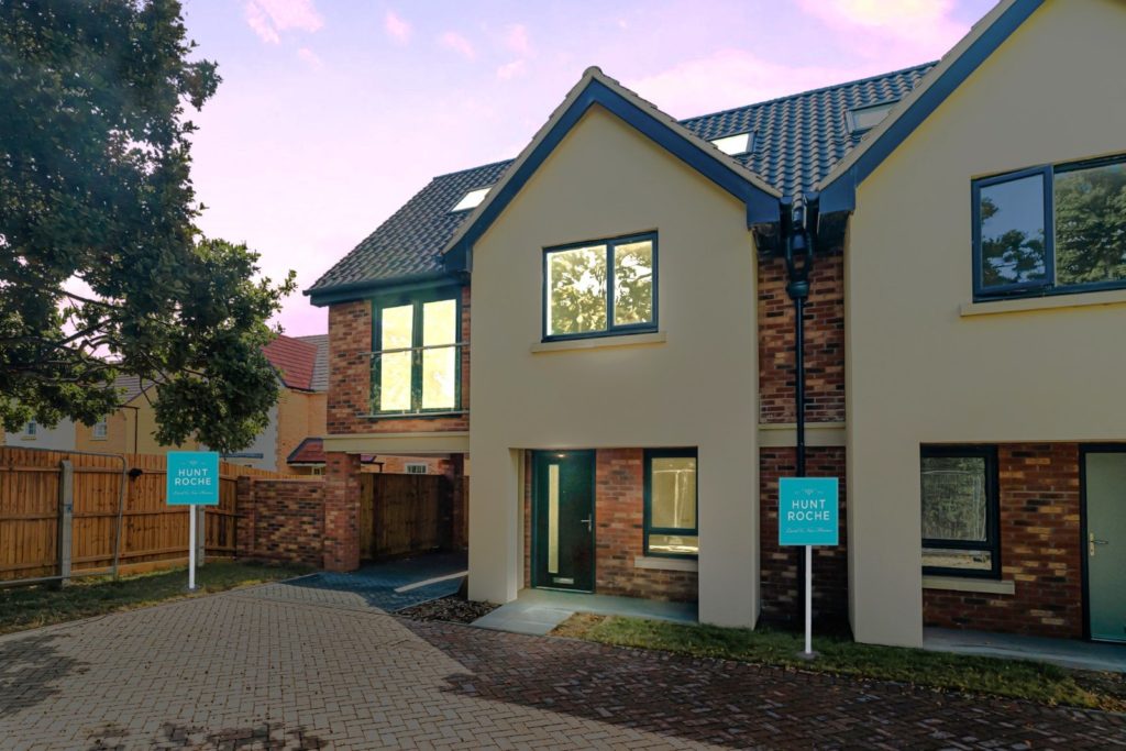 Windermere Avenue, Hullbridge, Hockley, Essex, SS5 6JT
