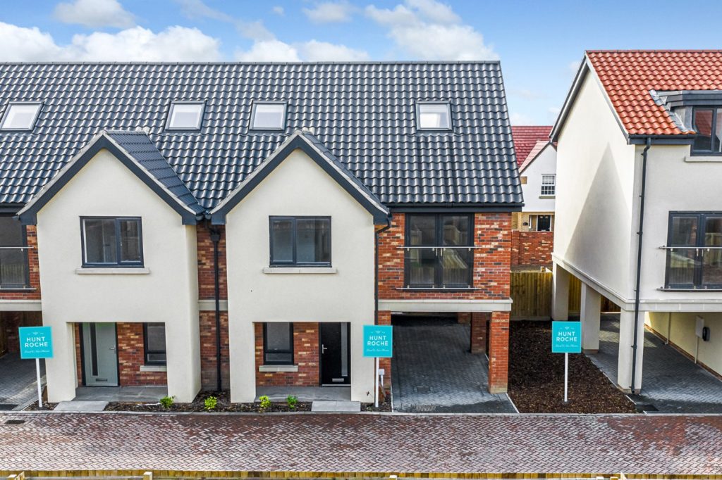 Windermere Avenue, Hullbridge, Hockley, Essex, SS5 6JT