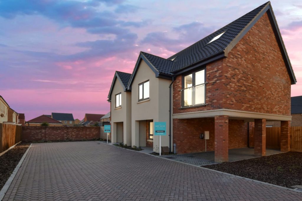 Windermere Avenue, Hullbridge, Hockley, Essex, SS5 6JT