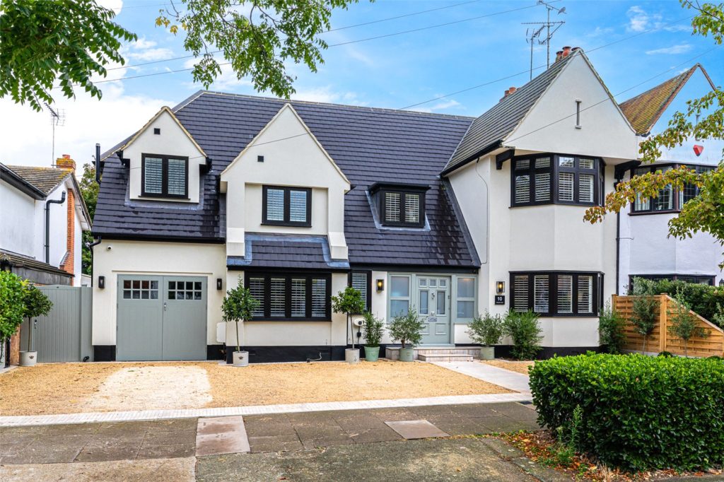 Daines Way, Thorpe Bay, Essex, SS1 3PF