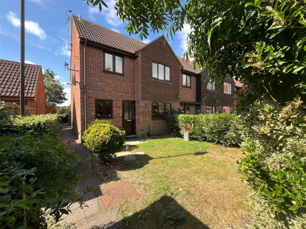 Weaverdale, Shoeburyness, Southend-on-Sea, Essex, SS3 8XL