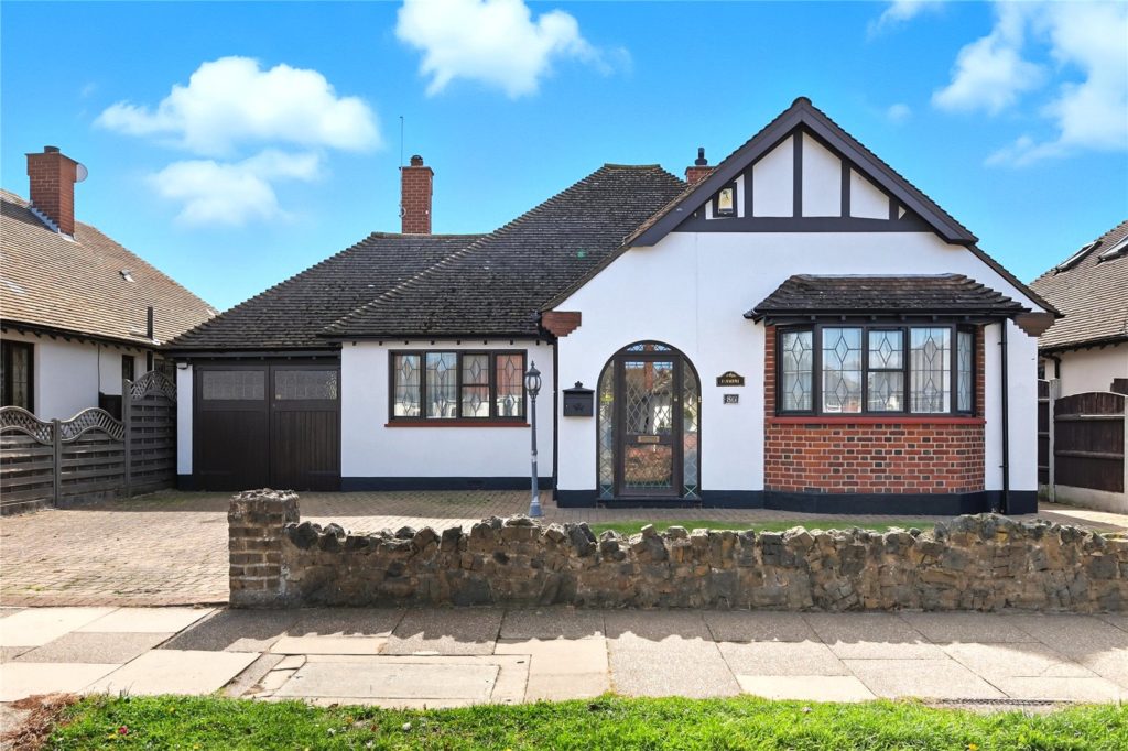Burlescoombe Road, Thorpe Bay, Essex, SS1 3PS