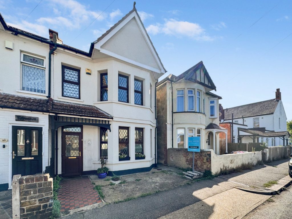 Richmond Avenue, Shoeburyness, Essex, SS3 9LE