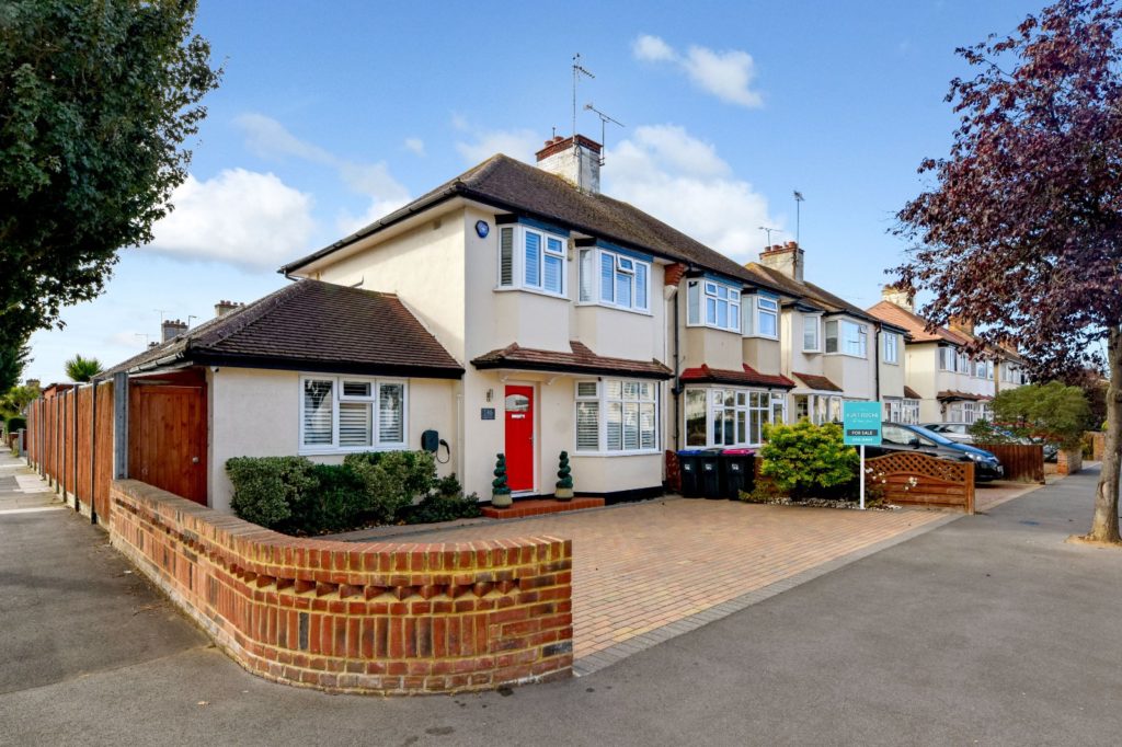 Caulfield Road, Shoeburyness, Essex, SS3 9LT
