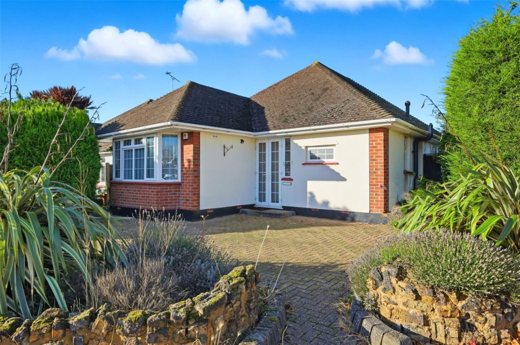 Chadacre Road, Thorpe Bay, Essex, SS1 3QX