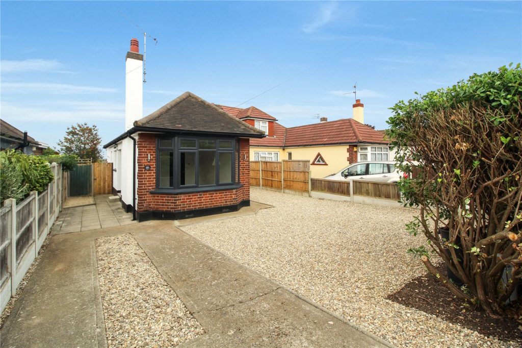 Bridgwater Drive, Westcliff-on-Sea, Essex, SS0 0DX