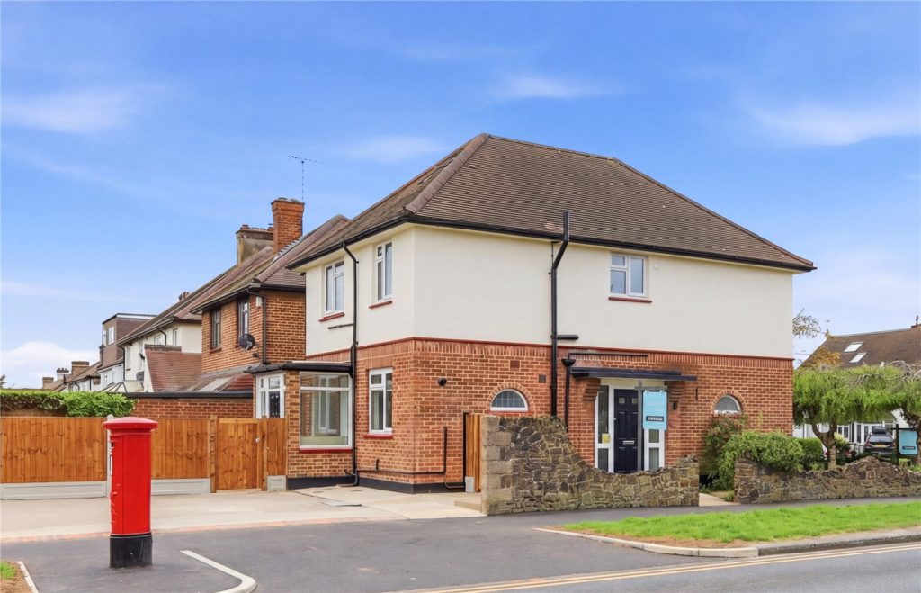 Woodgrange Drive, Thorpe Bay, Essex, SS1 2XE