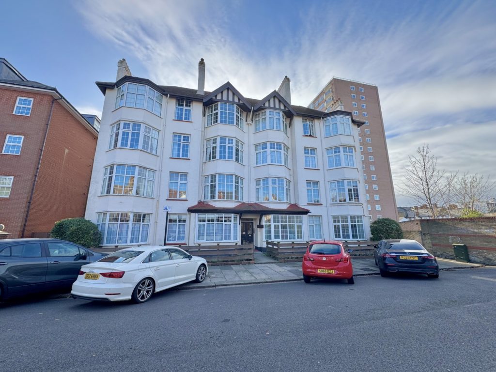 Ravens Court, Alexandra Road, Southend-on-Sea, Essex, SS1 1HF