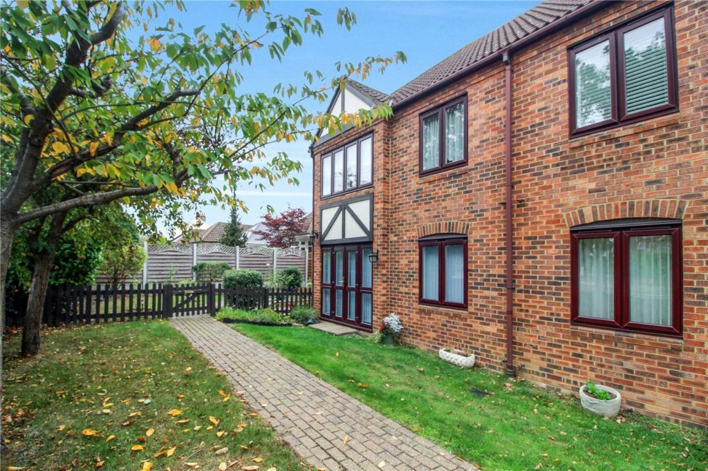 Orchard Mead, Eastwood Road North, Leigh-on-Sea, SS9 4LW