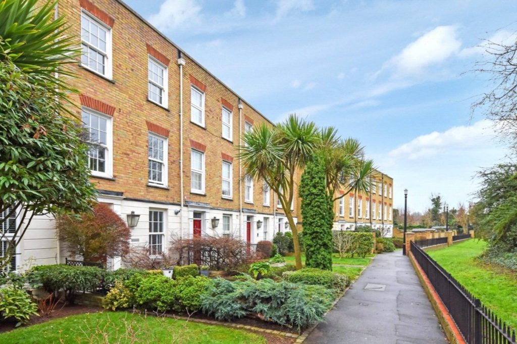 Cornworthy, * Greensward Views *, Shoeburyness, Essex, SS3 8AN