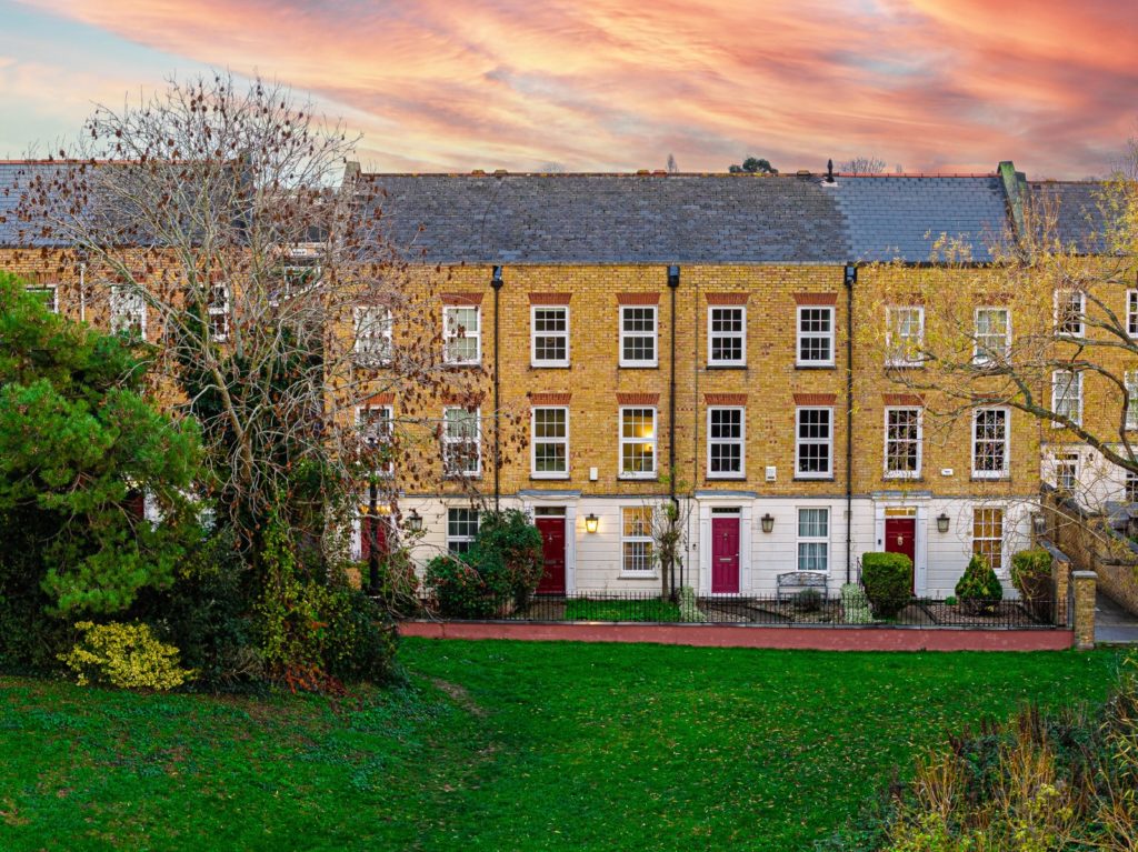 Cornworthy, * Greensward Views *, Shoeburyness, Essex, SS3 8AN