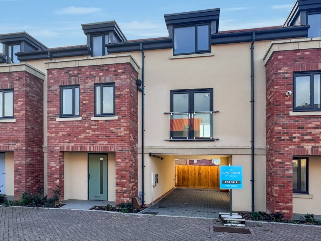 PROPERTY OF THE WEEK, Plot 8, Windermere Avenue, Hullbridge, Essex, SS5 6JT