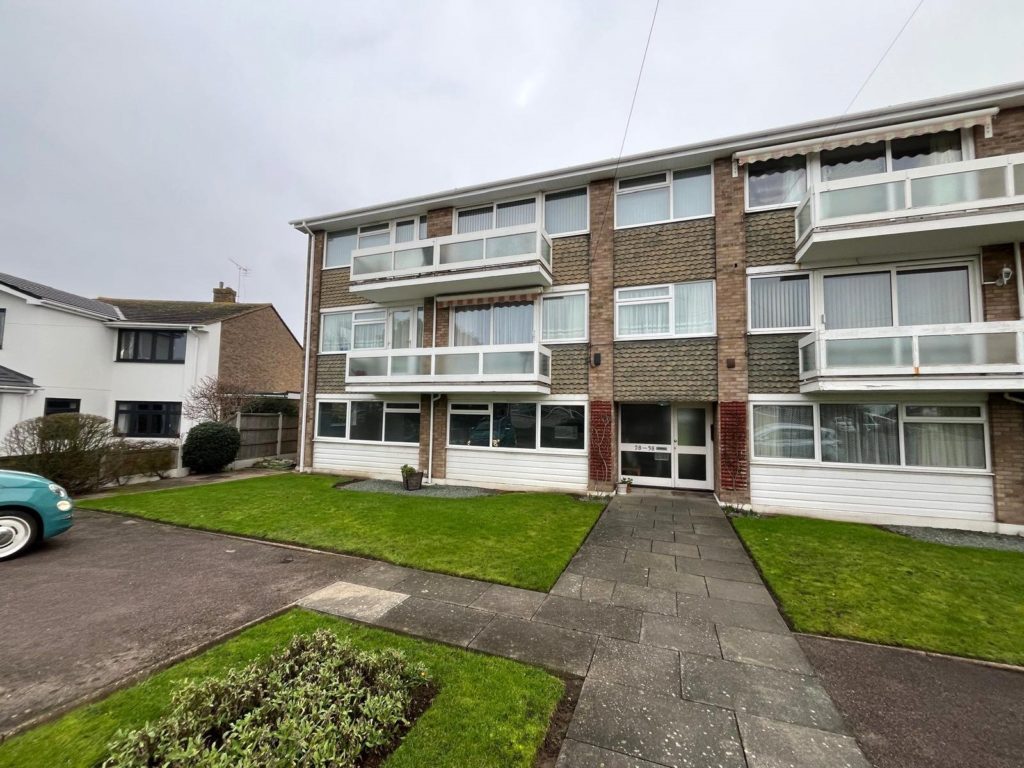 Dungannon Chase, Southend-on-Sea, Essex, SS1 3NJ