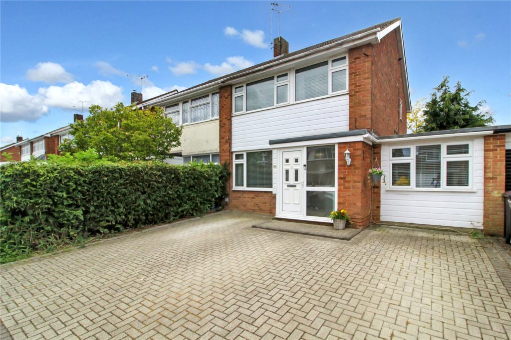 Windsor Way, Rayleigh, Essex, SS6 8PF