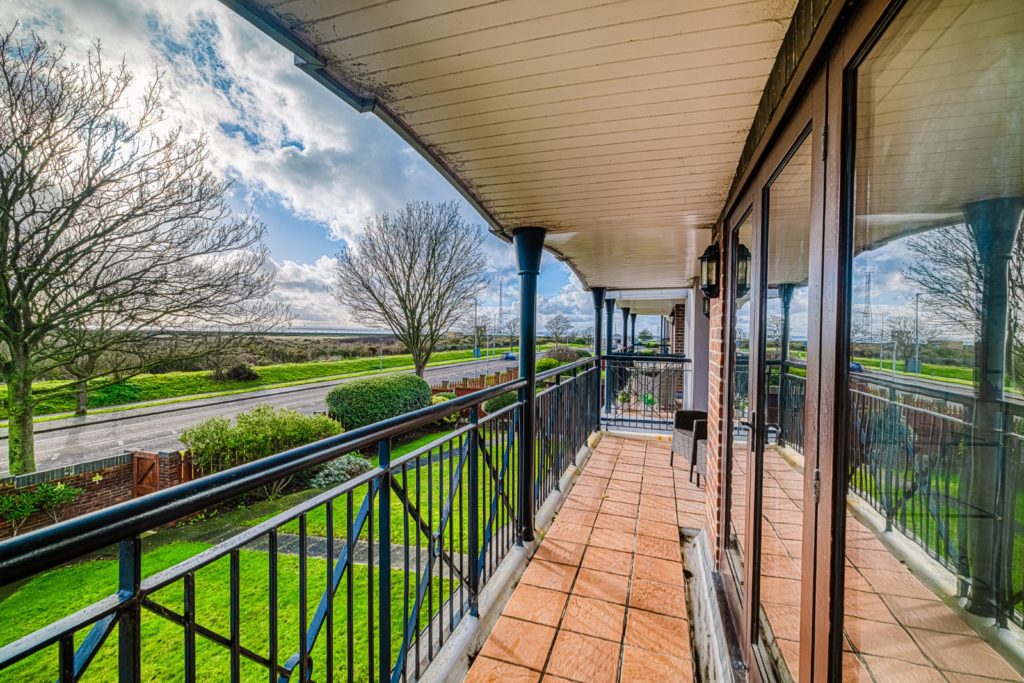 Apartment 3, Blake Court, 120  Admirals Walk, Shoeburyness, Essex, SS3 9FN