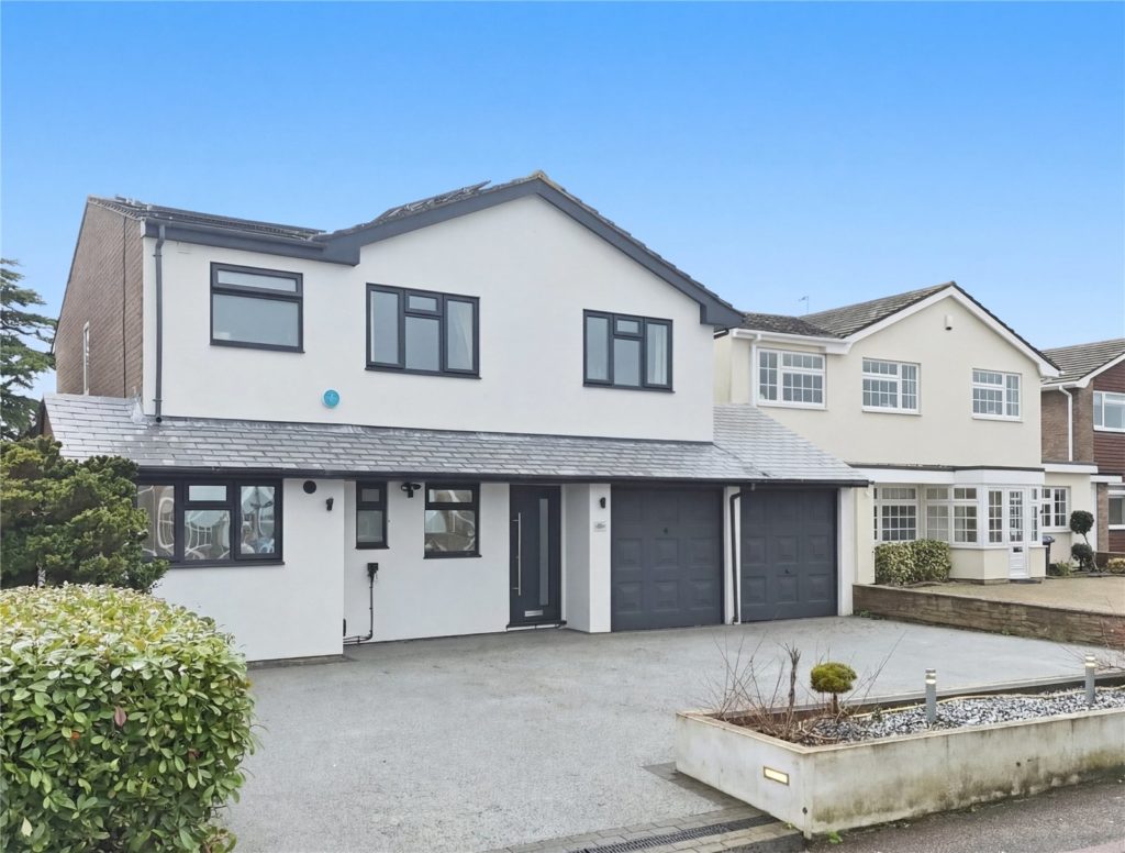 Fortescue Chase, Thorpe Bay, Essex, SS1 3SS