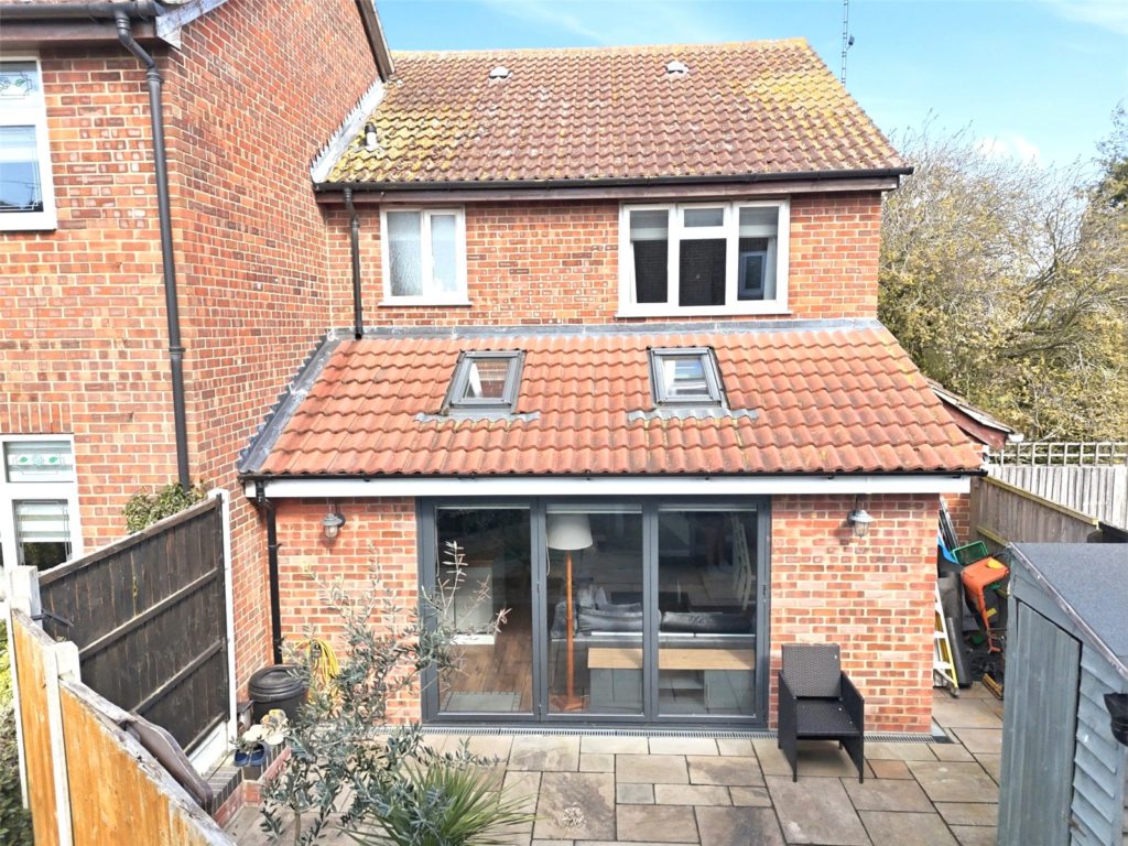 Havenside, Little Wakering, Southend-on-Sea, Essex, SS3 0JT