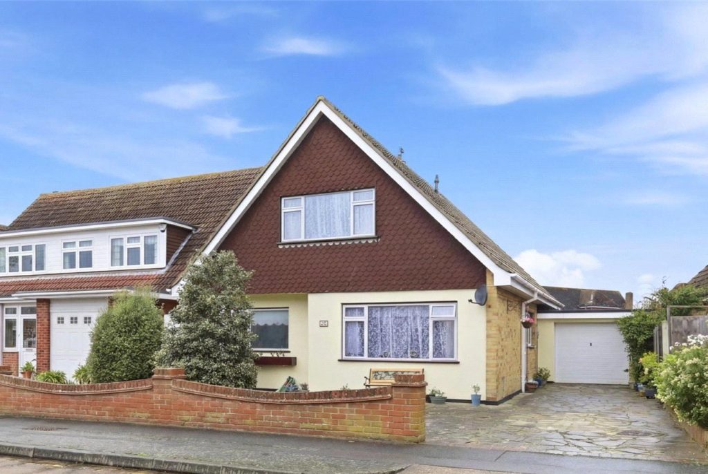 Ladram Road, Thorpe Bay, Essex, SS1 3PX
