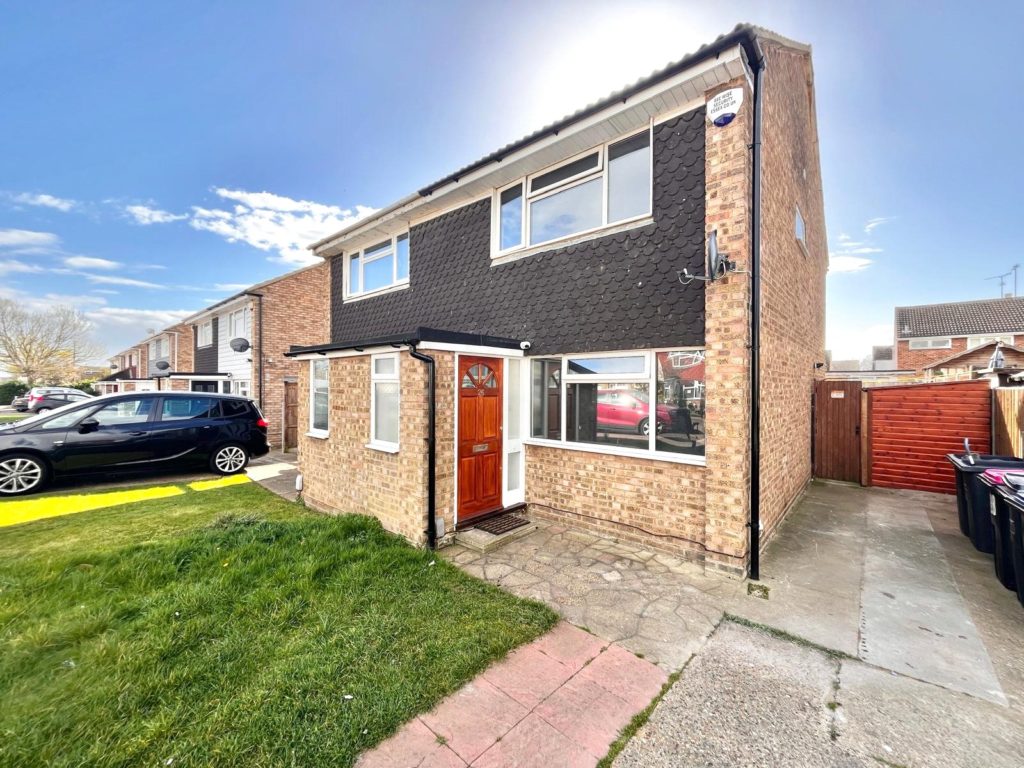 Sandpiper Close, Shoeburyness, Southend-on-Sea, Essex, SS3 9YW