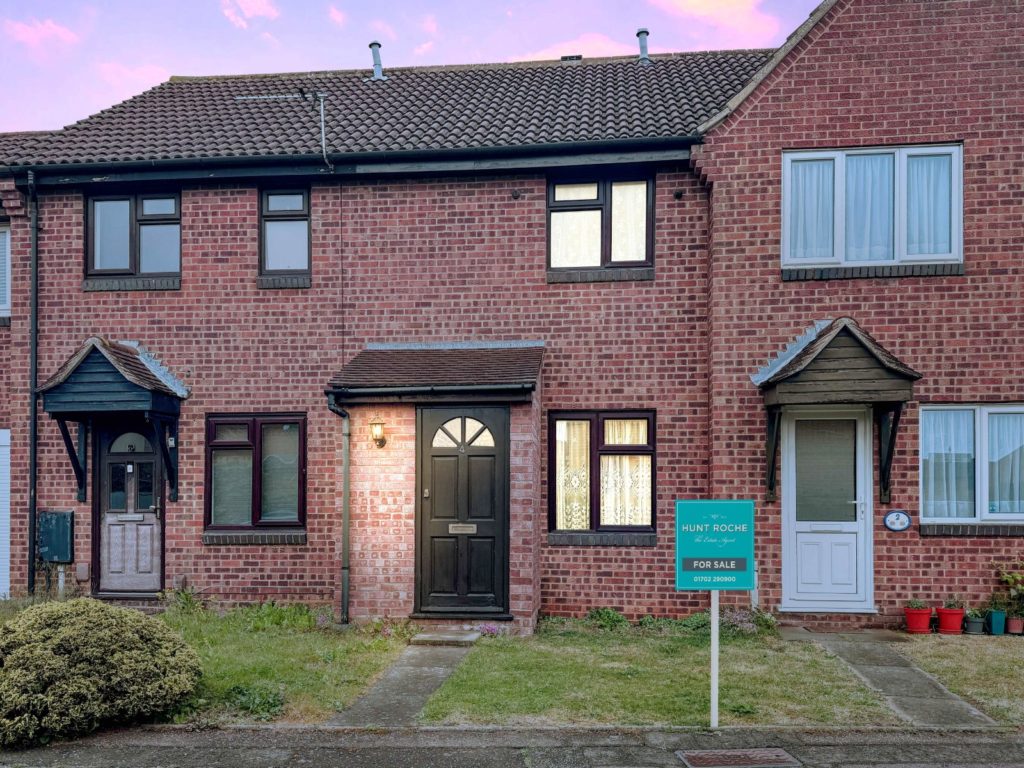 Woodcotes, Shoeburyness, Essex, SS3 8XH