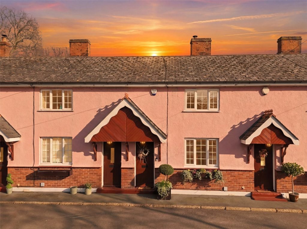 Wakering Road, Shoebury/Gt Wakering, Essex, SS3 9TP