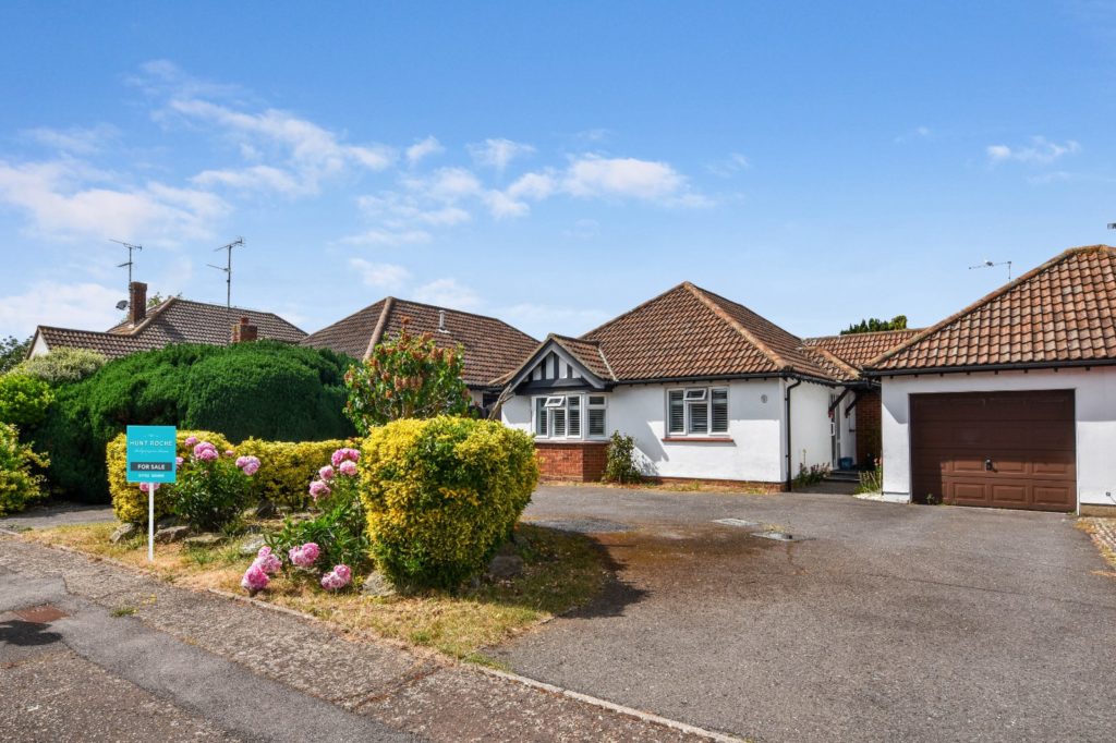 Bickenhall, Bishopsteignton Location, Shoeburyness, Essex, SS3 8AT
