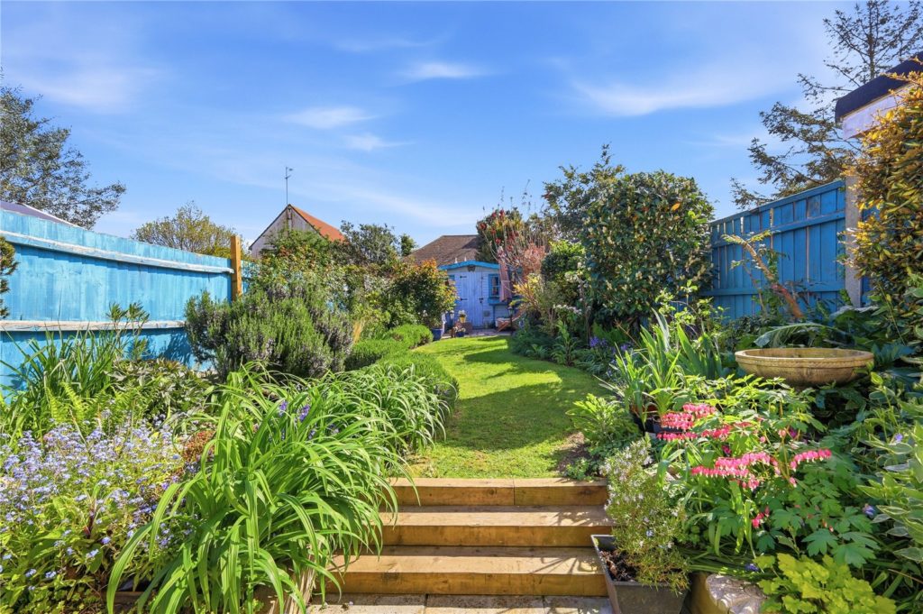 Shoebury Road, Thorpe Bay, Essex, SS1 3RP